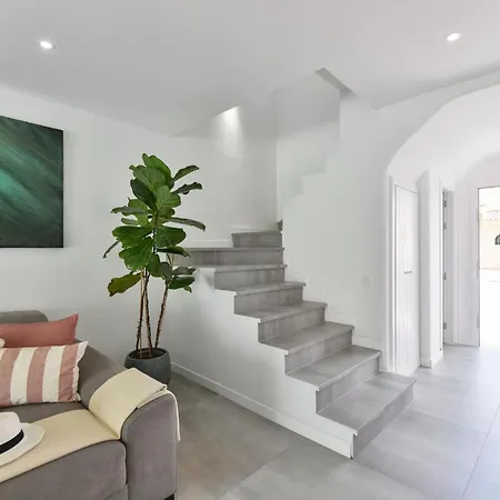 Holiday home En By Interhome